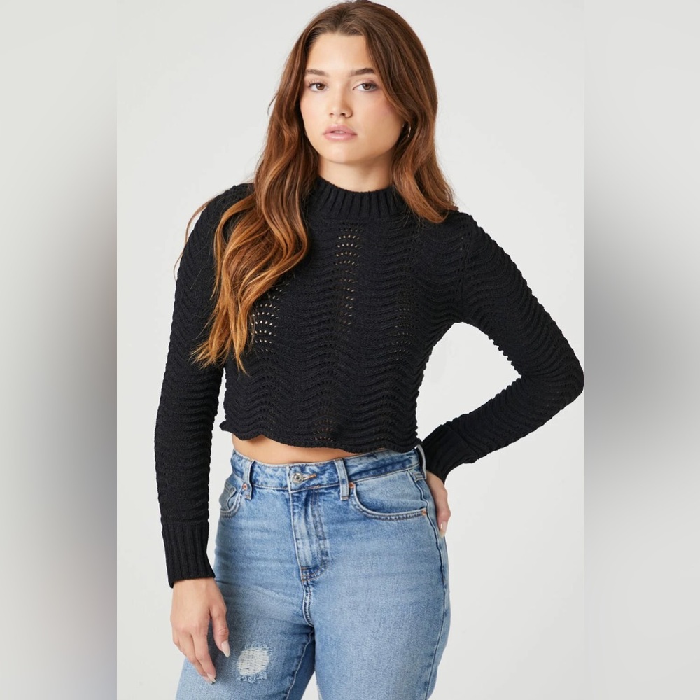 Black cropped Sweater
